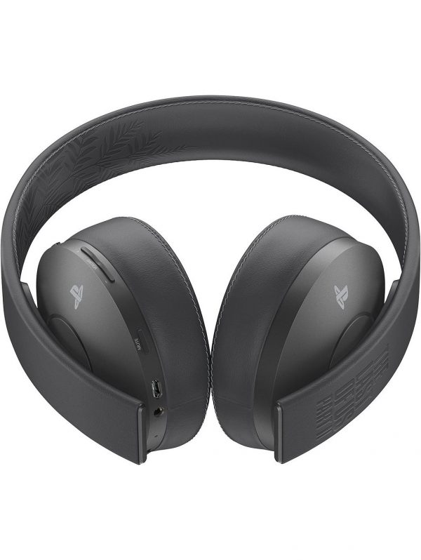 selling the last of us 2 wl headset 5efac60651444