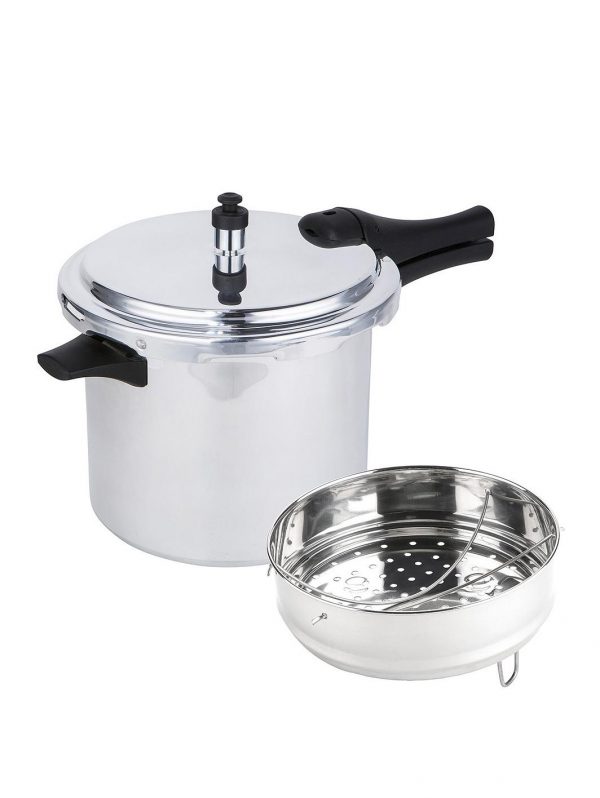 selling 6 litre pressure cooker with accessories 5efc7725f3a05