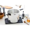 selling 6 litre pressure cooker with accessories 5efc772a88b86