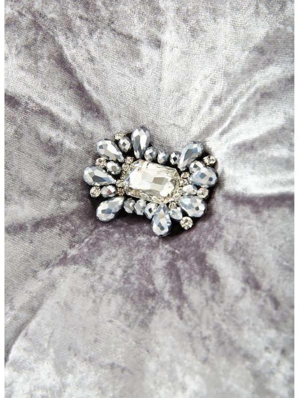 selling amelie crushed velvet cushion 5efef22b08451