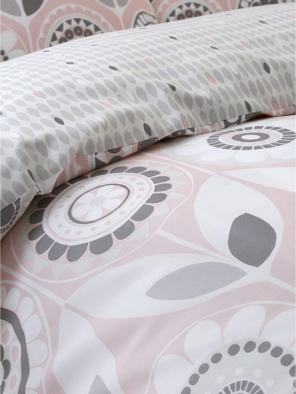 selling annika retro bloom duvet cover set blush pink 5efeef6838421