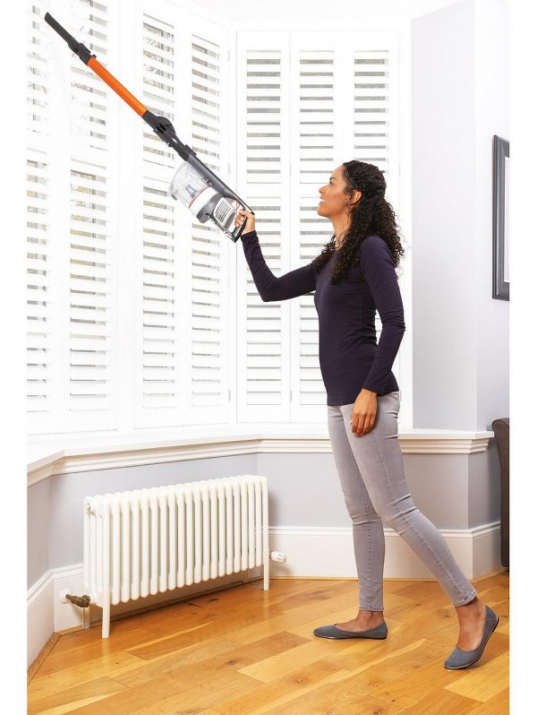 selling cordless vacuum cleaner with anti hair wrap single battery iz201uk 5f01a531360ad