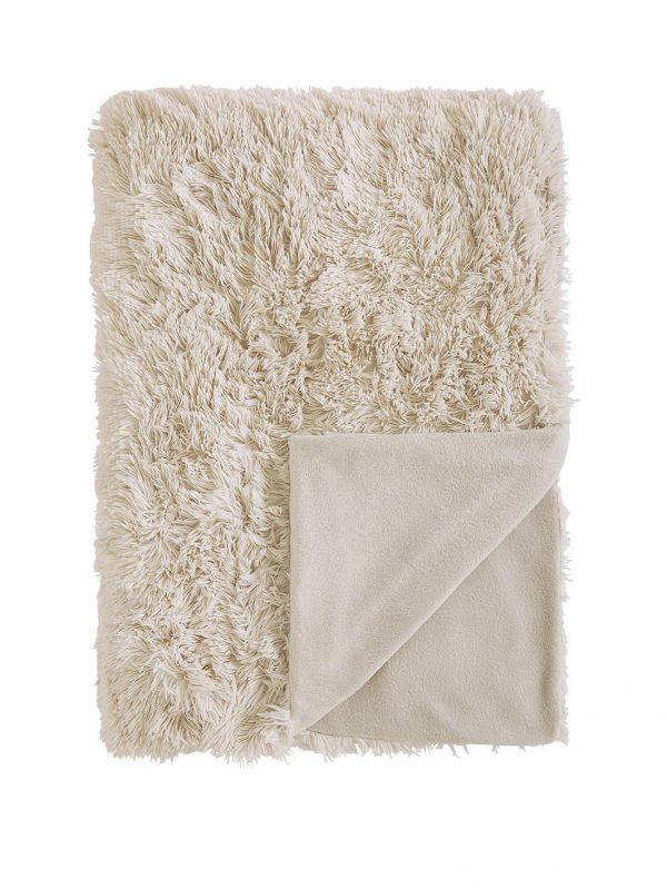 selling cuddly throw 5efef1a358c73