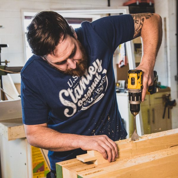 selling dewalt dcd796m2 gb 18v brushless combi drill 2 x 4 0ah 5f129679a05e2