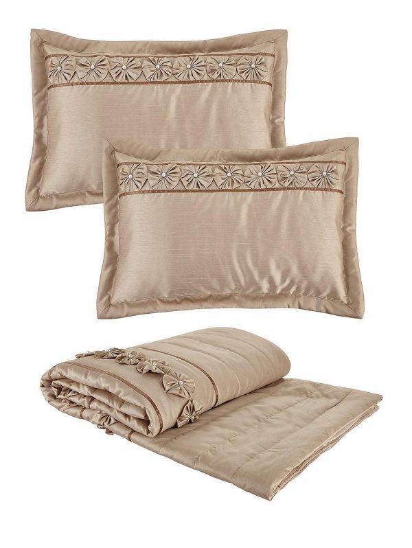selling franchesca bedspread throw and pillow shams 5efef390a318d