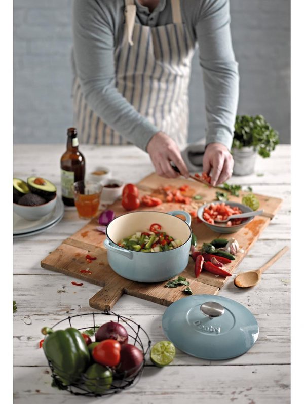 selling pavilion 20 cm cast iron casserole dish 5f05b53a3e55d