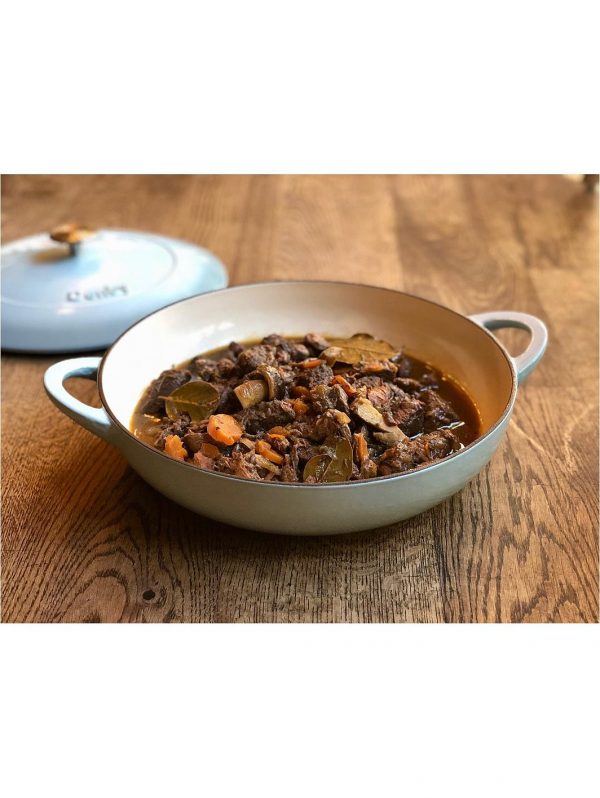 selling pavilion 30cm shallow cast iron casserole dish 5f05b4884c246