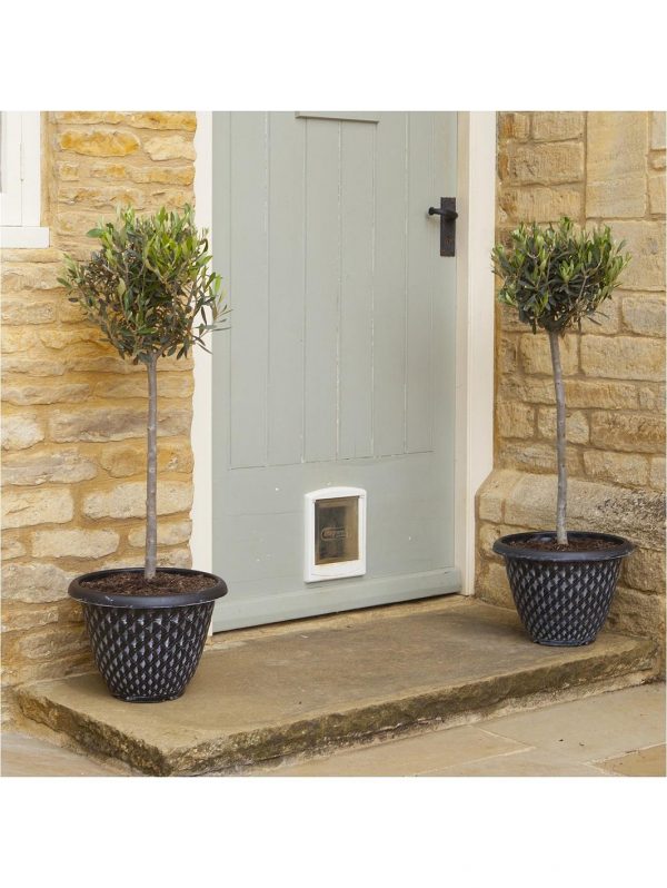 buy pair of silver pinecone planters 33 cm diameter 5f2cec4688736