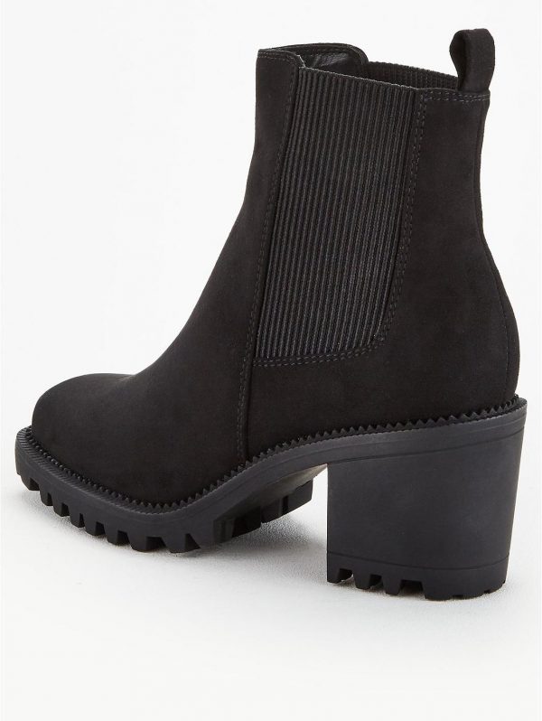 special sale flint cleat sole heeled chelsea boots black 5f59b87ccf828