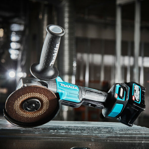 selling makita xgt 40v max angle grinder 115mm 1 x 2 5ah 5fec22d2413f9