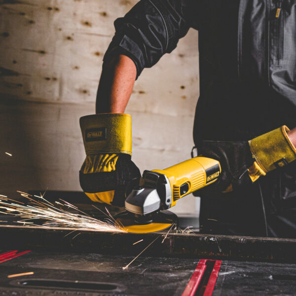 selling dewalt dwe4016 gb 115mm angle grinder 240v 600923228e8a3