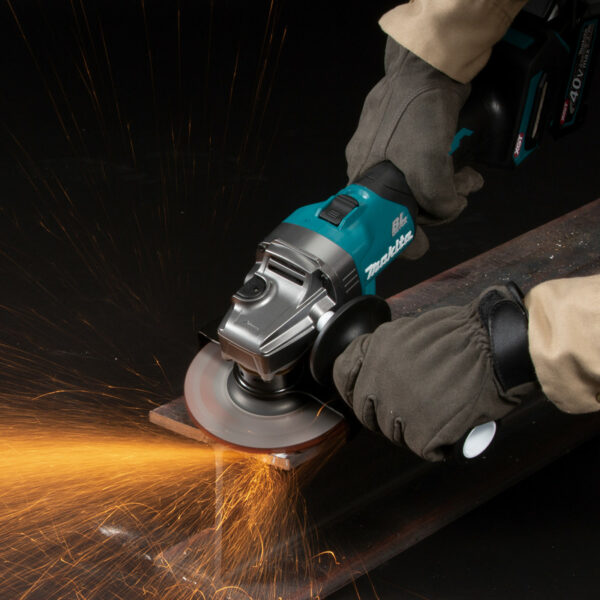selling makita xgt 40v max angle grinder 115mm 1 x 2 5ah 600a753d428a5